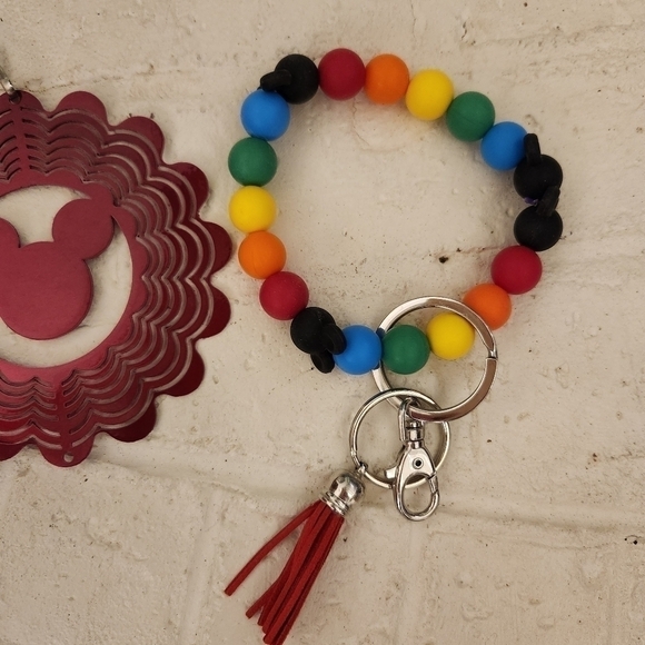 Keychains Metal and Silicone - Picture 3 of 7